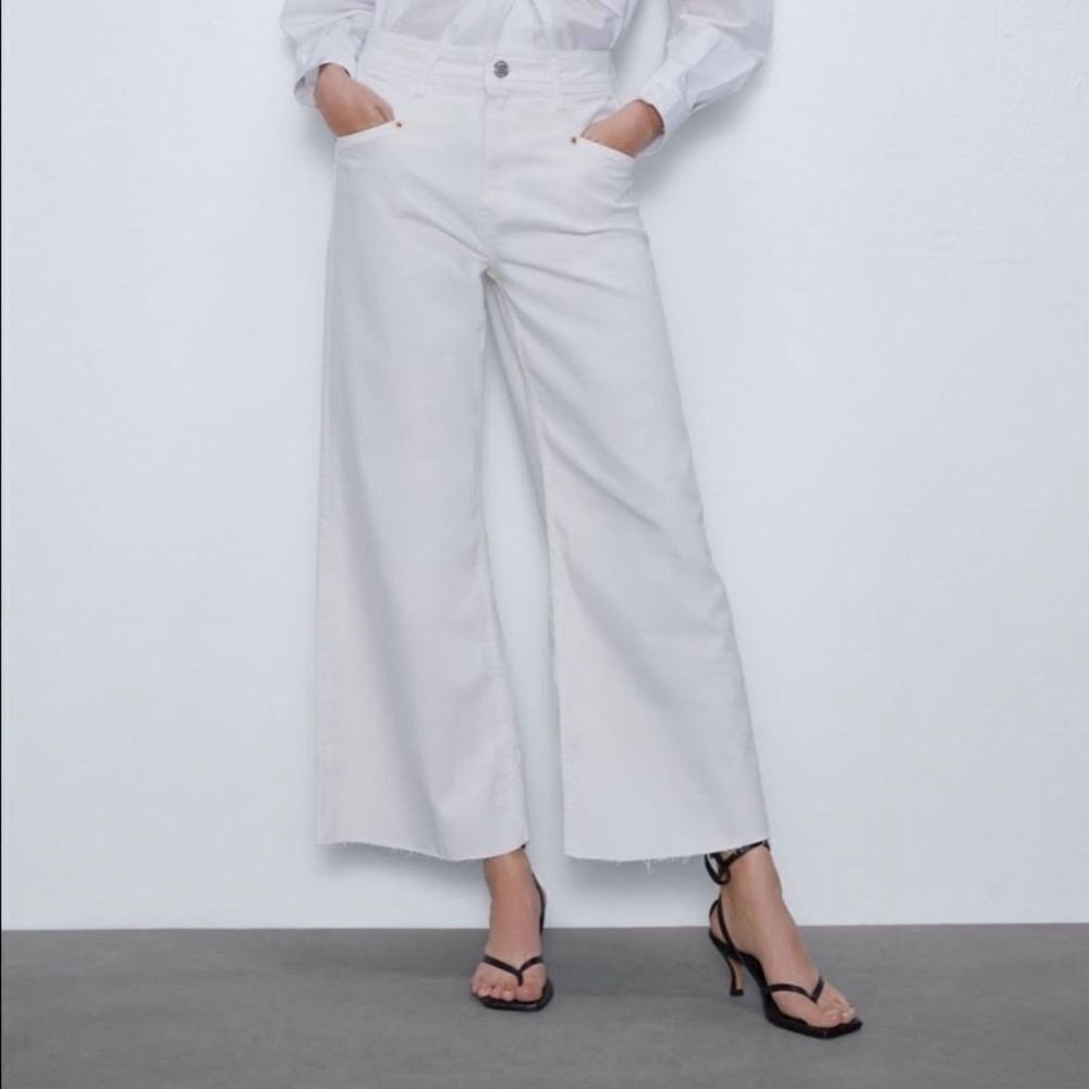 Zara Cropped Wide-Leg White Jeans